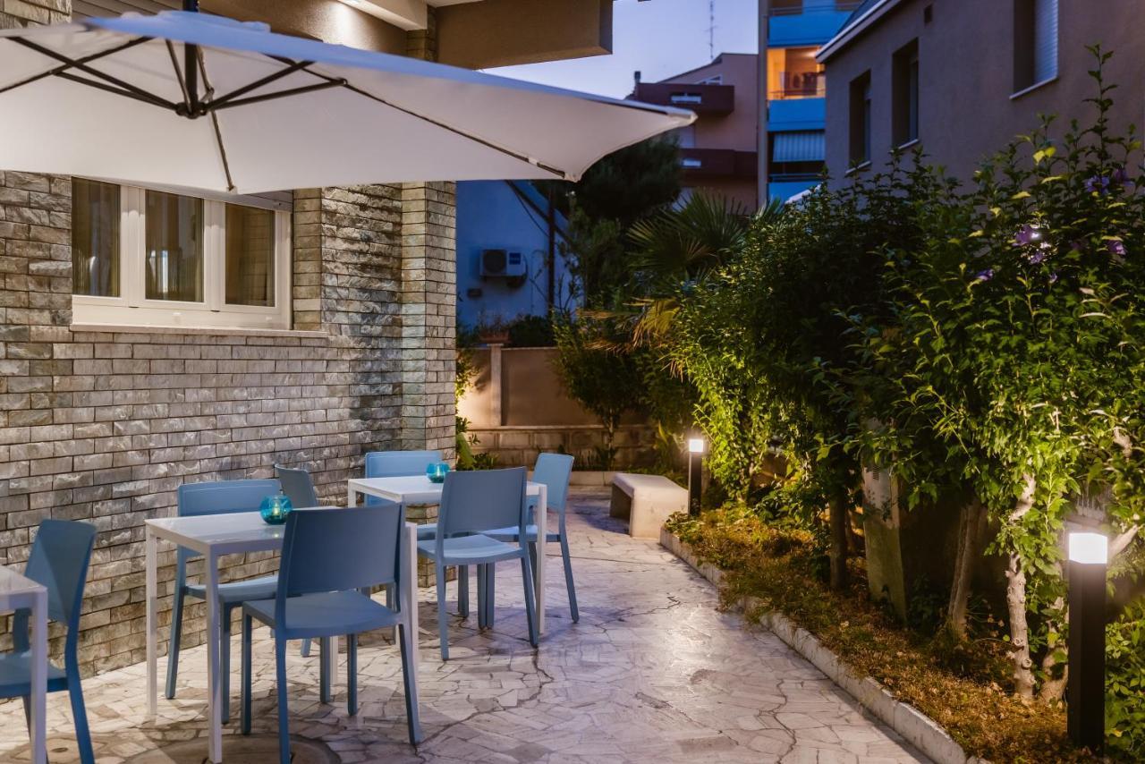 Hotel Villa Del Mare Σενιγκάλια Εξωτερικό φωτογραφία